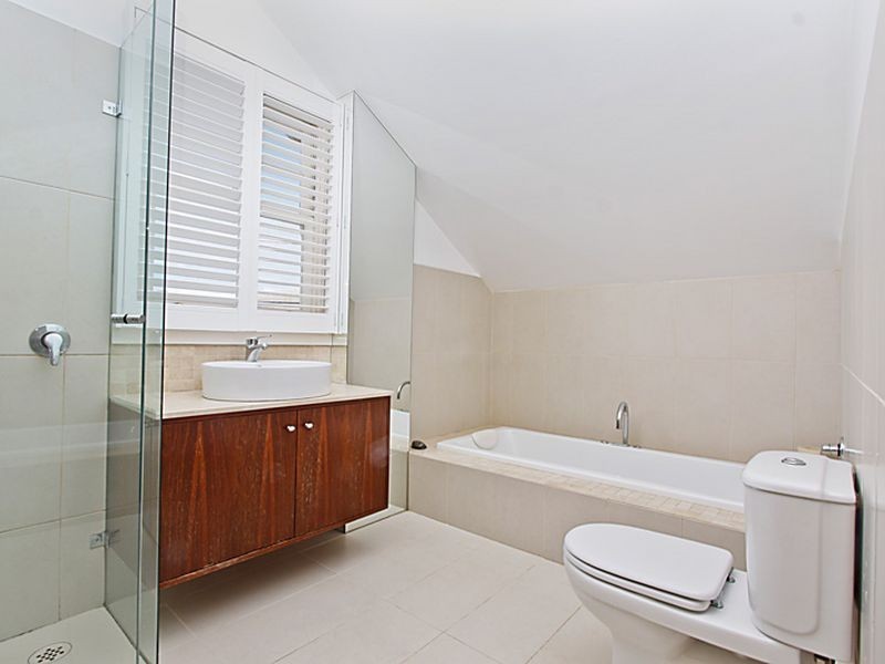 51 Parkside St, Elsternwick VIC 3185