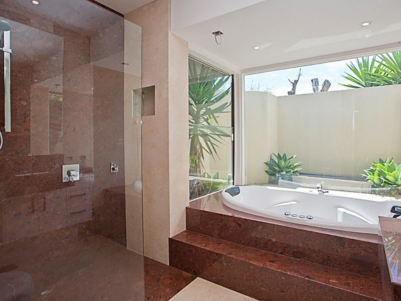 51 Kunyung Rd, Mount Eliza VIC 3930