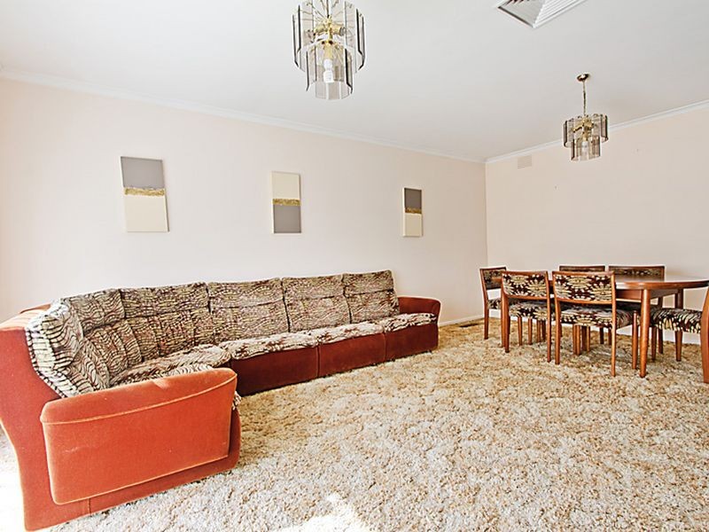 2/8 Wyuna Rd, Caulfield North VIC 3161