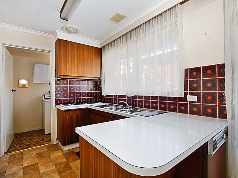 2/8 Wyuna Rd, Caulfield North VIC 3161