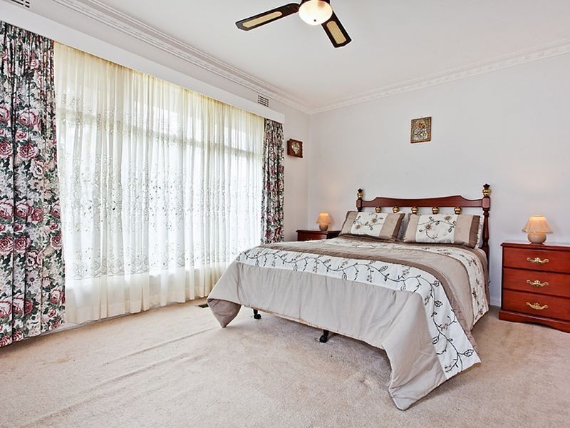 59 Glencairn Street, Mulgrave VIC 3170