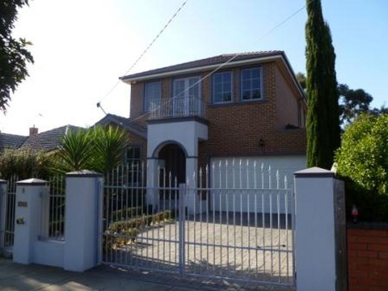 8 Frederick Street, Caulfield South VIC 3162