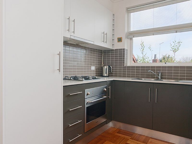 6/56 Narong Road, Caulfield North VIC 3161