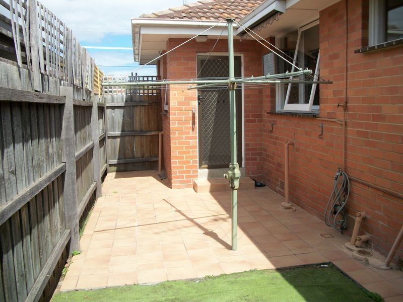 2/15 Mackay Avenue, Glen Huntly VIC 3163