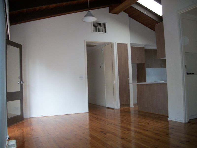 87 Asling Street, Brighton VIC 3186