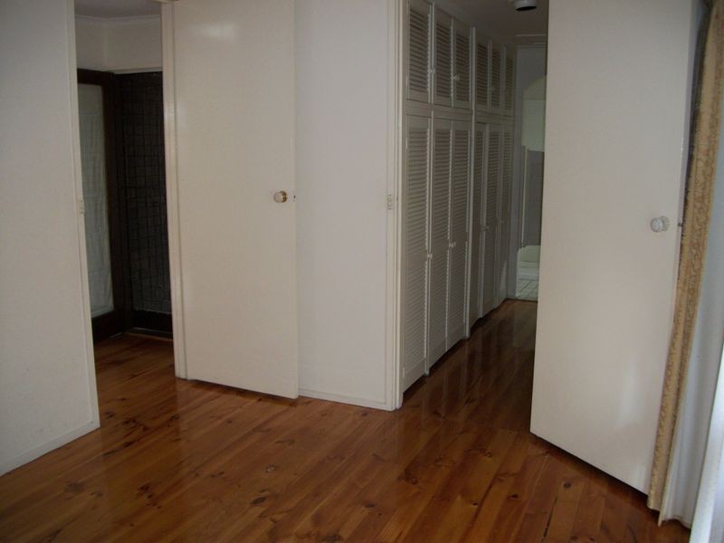 87 Asling Street, Brighton VIC 3186