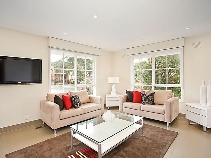 1/160 Kambrook Road, Caulfield VIC 3162
