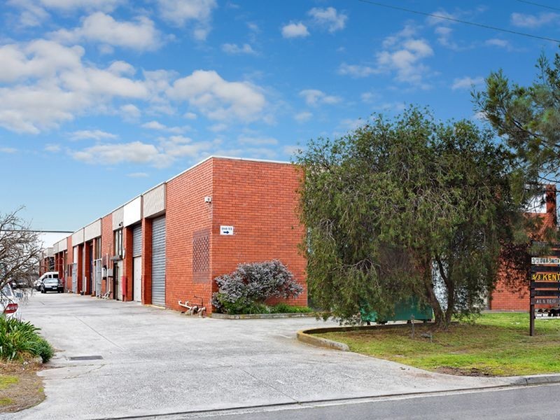 2/3 Olive Grove, Keysborough VIC 3173
