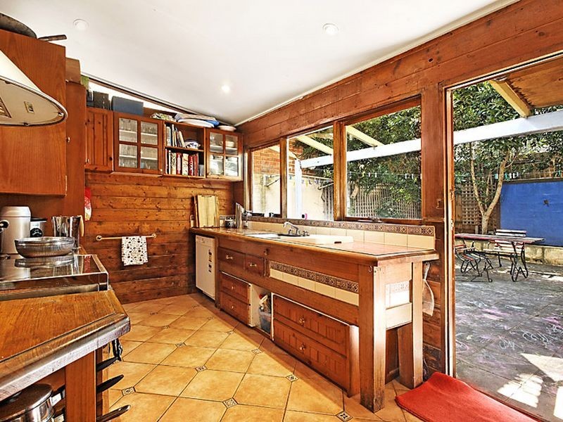 102 Surrey Road North, South Yarra VIC 3141