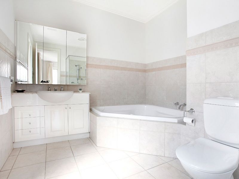 1/12 Blanche Street, Elsternwick VIC 3185