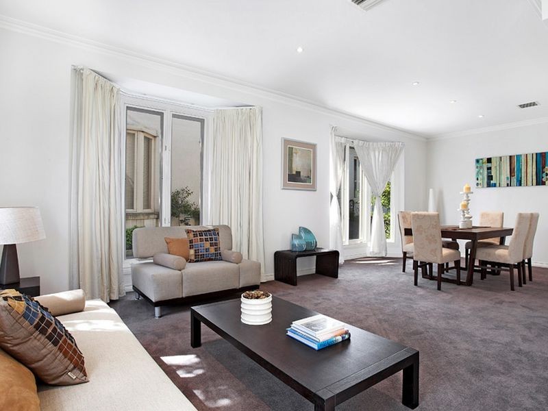 1/12 Blanche Street, Elsternwick VIC 3185