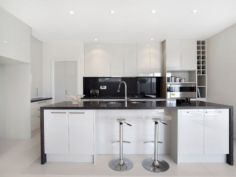 6B Holland Grove, Caulfield North VIC 3161