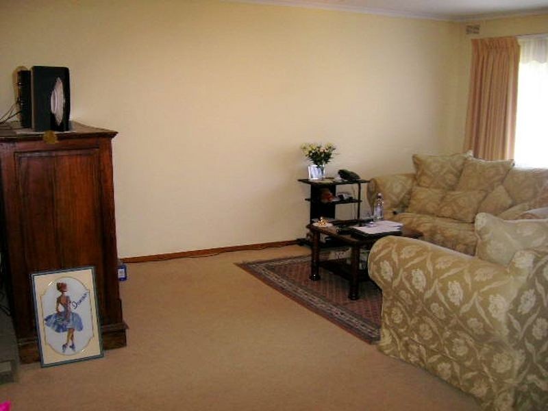 1/69 Coorigil Road, Carnegie VIC 3163