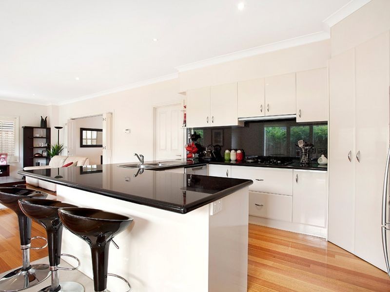 2A Stewart Street, Ormond VIC 3204