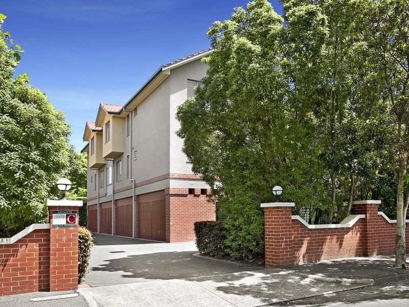 11/4 Pilley Street, St Kilda East VIC 3183