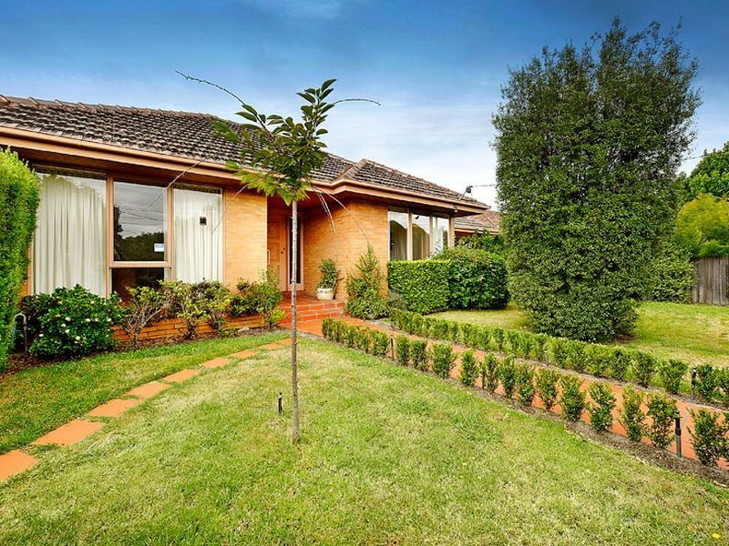 35 Balaclava Road, St Kilda East VIC 3183