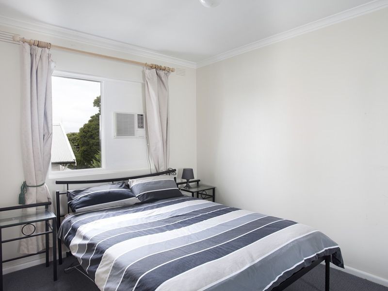 4/27 Sycamore Grove, St Kilda East VIC 3183