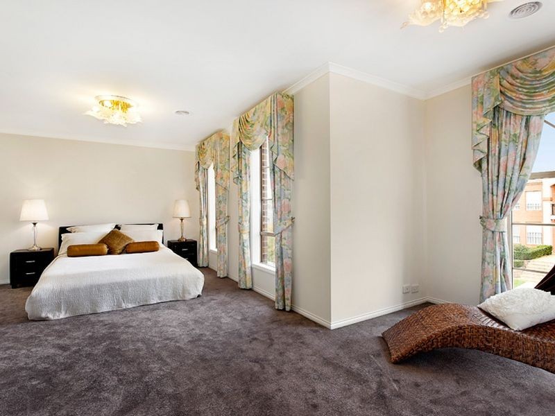 41 Parkview Drive, Carnegie VIC 3163