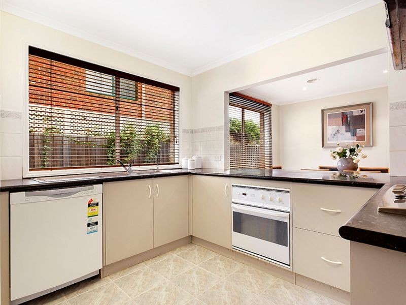 41 Parkview Drive, Carnegie VIC 3163