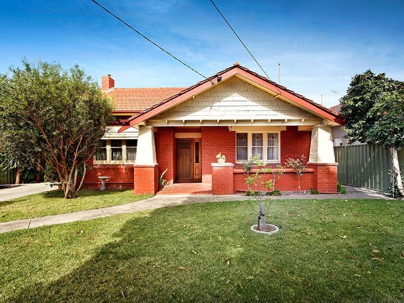 11 Hawson Avenue, Glen Huntly VIC 3163