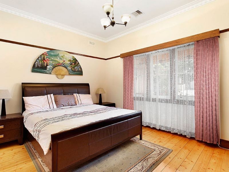 11 Hawson Avenue, Glen Huntly VIC 3163