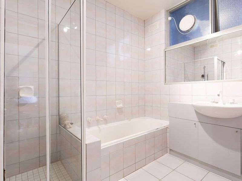 5/301 Dandenong Road, Prahran VIC 3181
