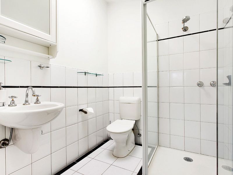 40 Kambrook Road, Caulfield North VIC 3161