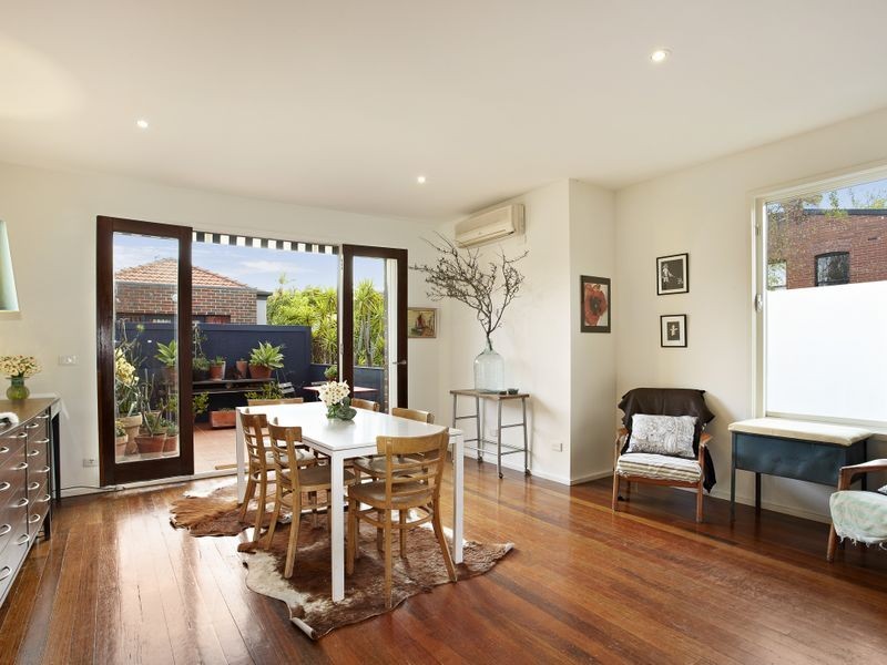 17A Loch Street, St Kilda West VIC 3182