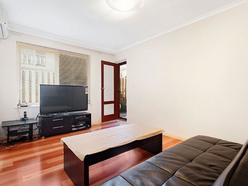 1/1 Leila Road, Ormond VIC 3204