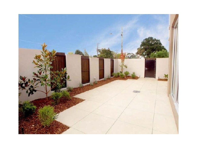 68 Dover Street, Caulfield South VIC 3162