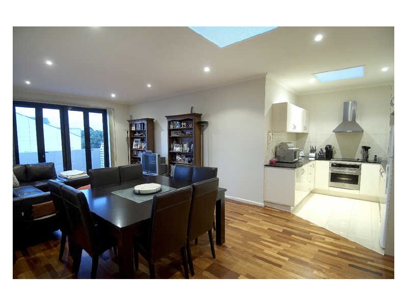 301/100 Hawthorn Road, Caulfield North VIC 3161