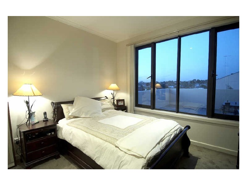 301/100 Hawthorn Road, Caulfield North VIC 3161