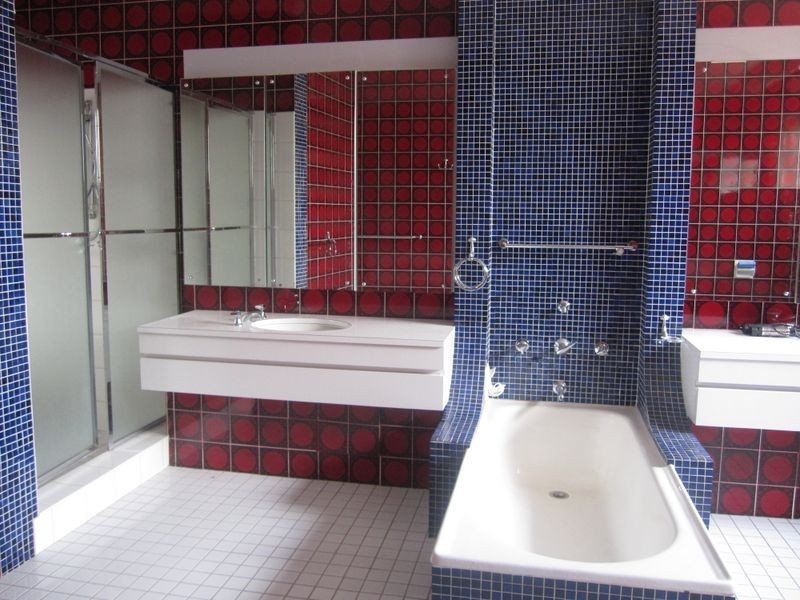 15 Helenslea Road, Caulfield North VIC 3161