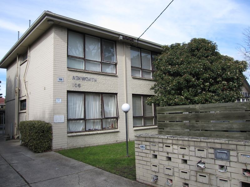 8/106 Mimosa Road, Carnegie VIC 3163