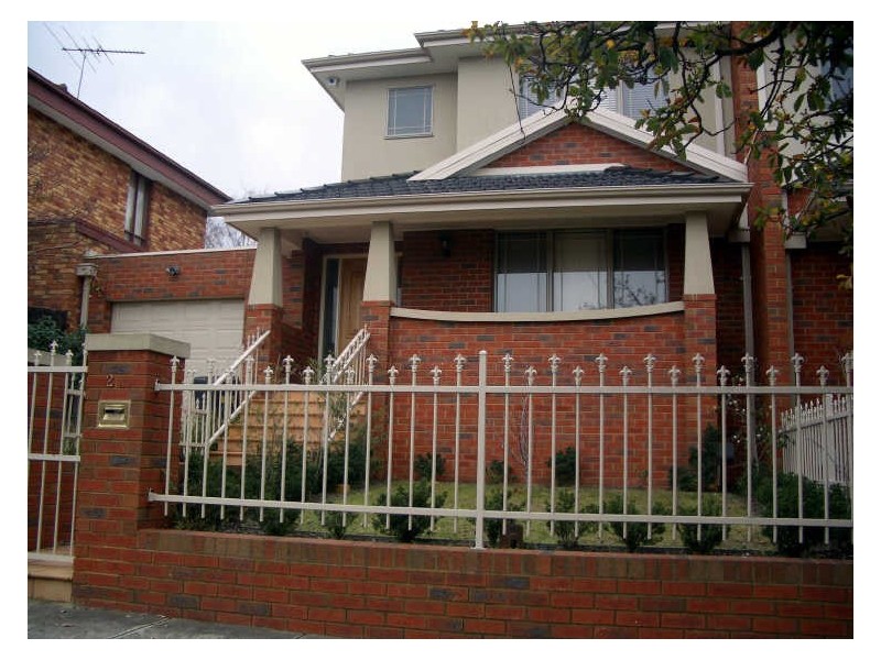 2A Aileen Avenue, Caulfield South VIC 3162