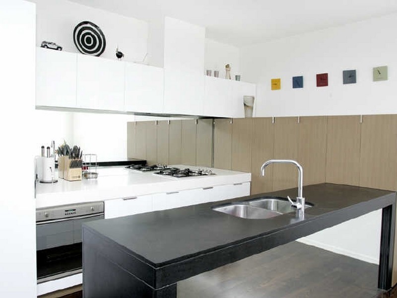 8/111 Ruskin Street, Elwood VIC 3184