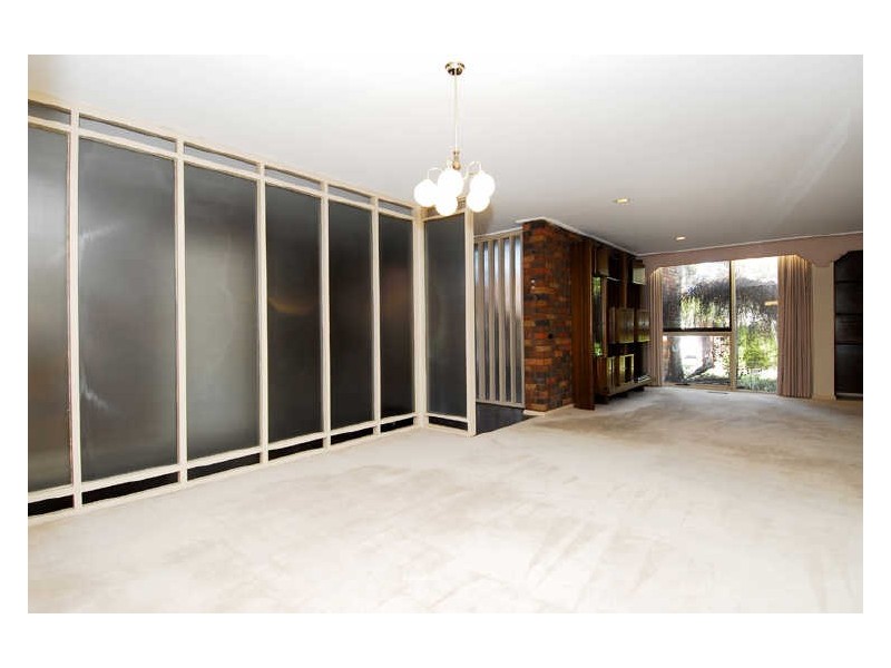 10 Ward Avenue, Caulfield North VIC 3161