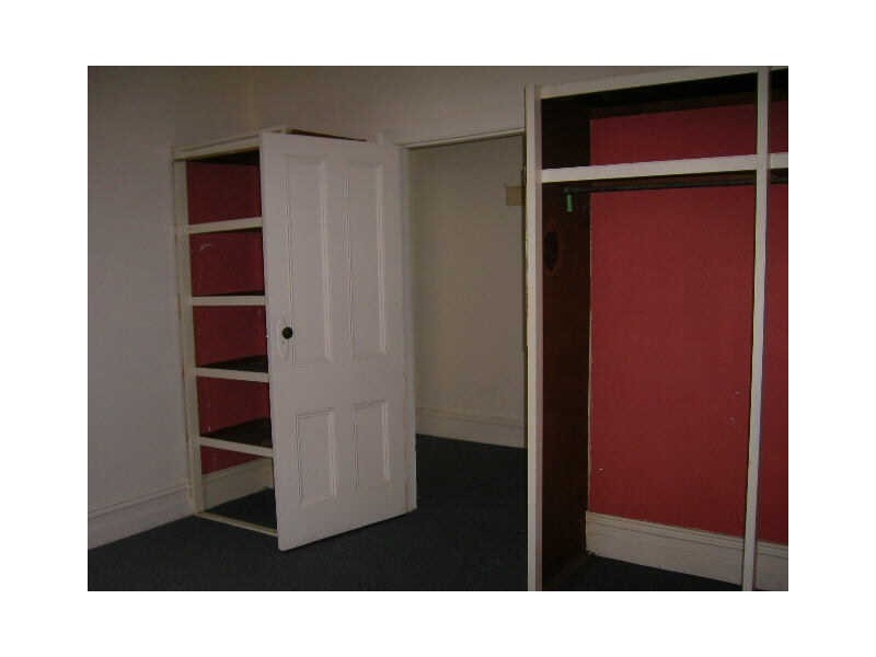 36 Loch Avenue, St Kilda East VIC 3183