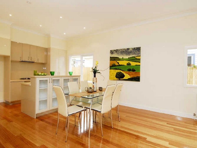 5 Graceburn Avenue, Carnegie VIC 3163