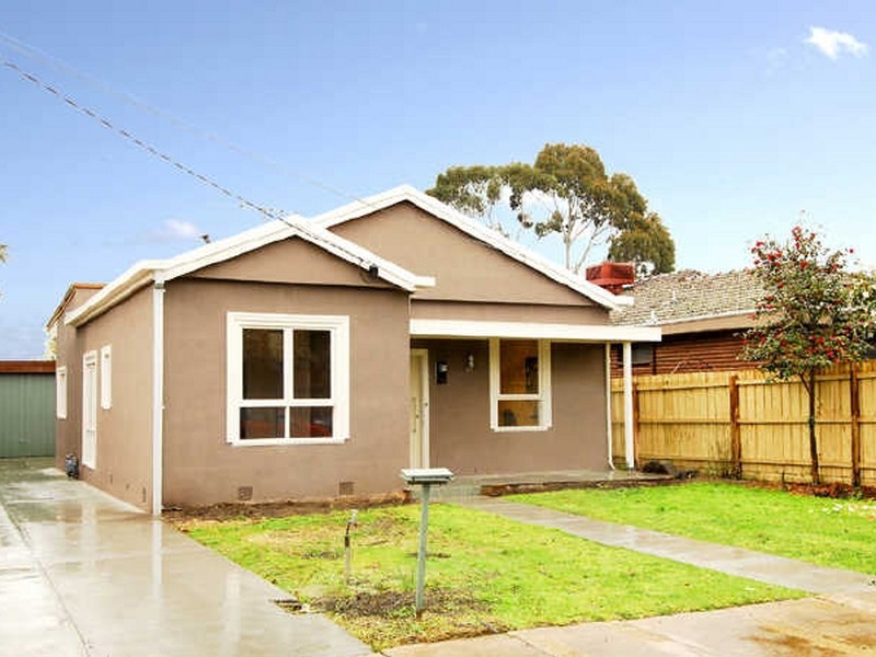 5 Graceburn Avenue, Carnegie VIC 3163