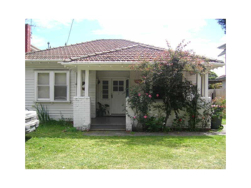 11 Davey Avenue, Brighton East VIC 3187