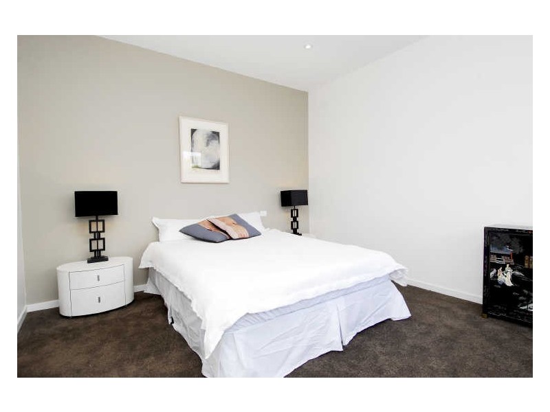 14 Cedar Street, Caulfield South VIC 3162