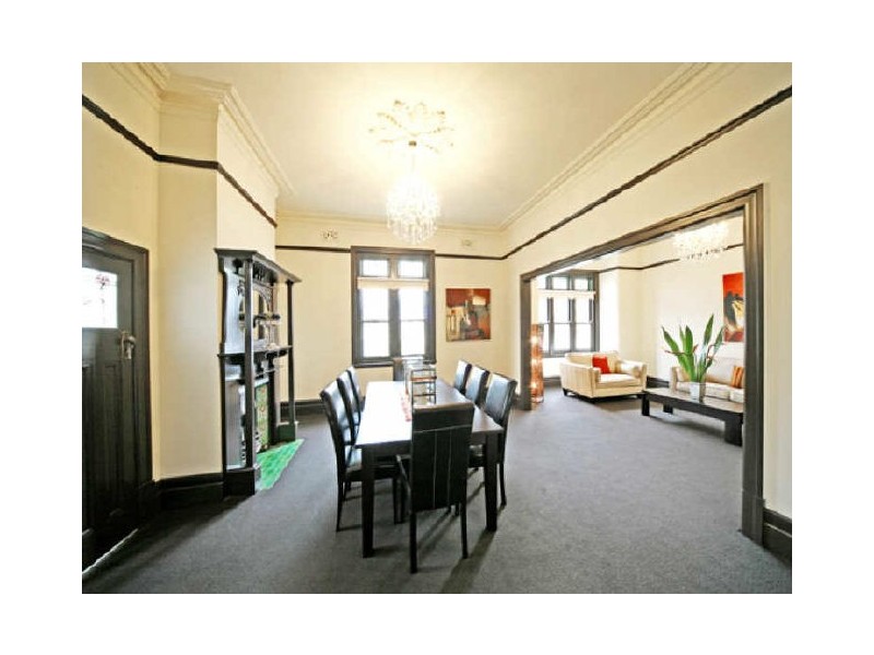 64 Riddell Parade, Elsternwick VIC 3185