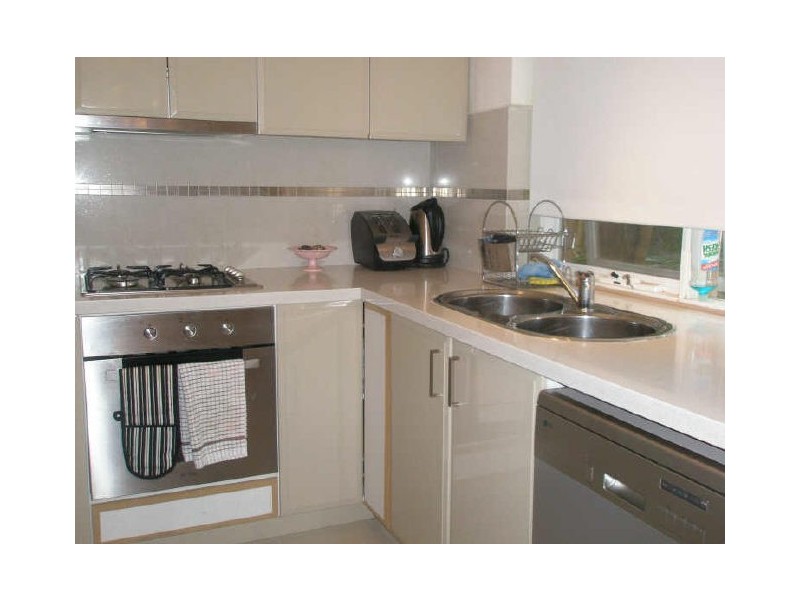 5/8 Brentwood Street, Bentleigh VIC 3204