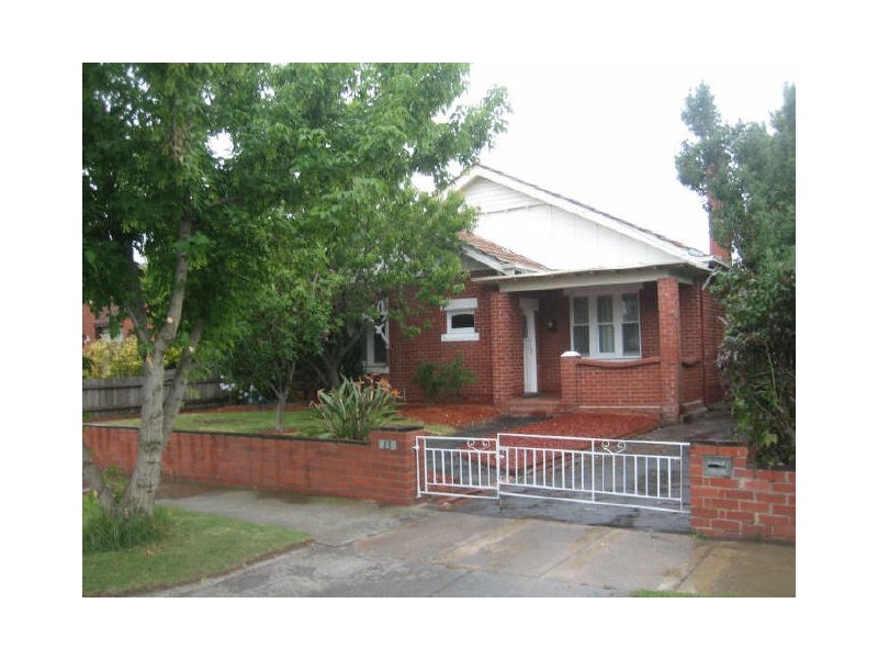 13 Emma Street, Caulfield South VIC 3162