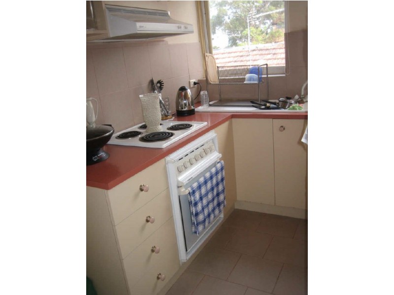 8/37 Nepean Highway, Elsternwick VIC 3185