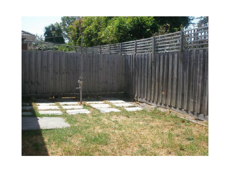 2/9A Argyle Street, Bentleigh East VIC 3165