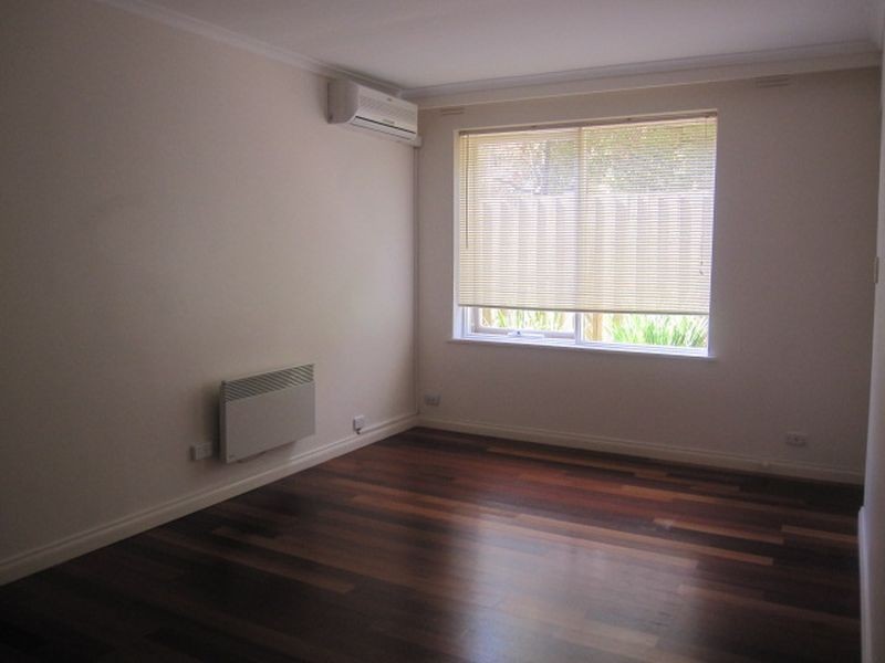 1/1 Leila Road, Ormond VIC 3204