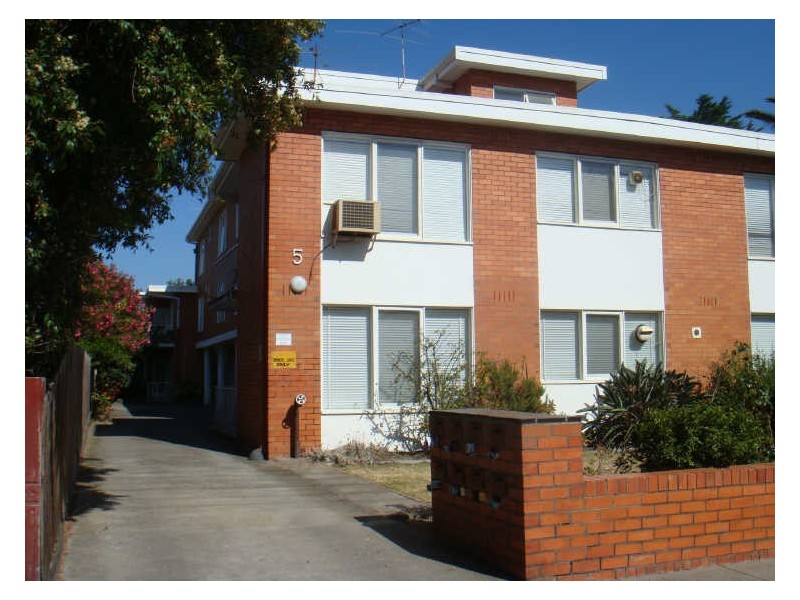 3/5 St Georges Road, Elsternwick VIC 3185