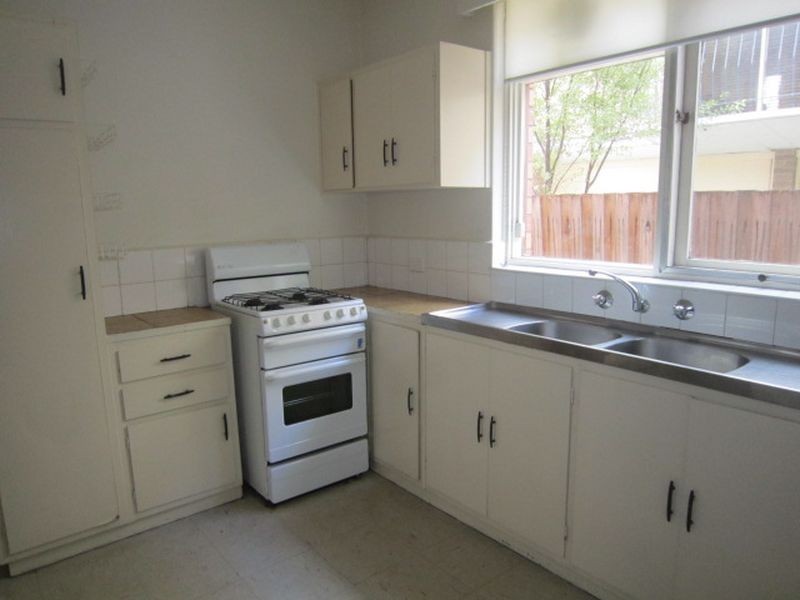 1/9 Daley Street, Elwood VIC 3184